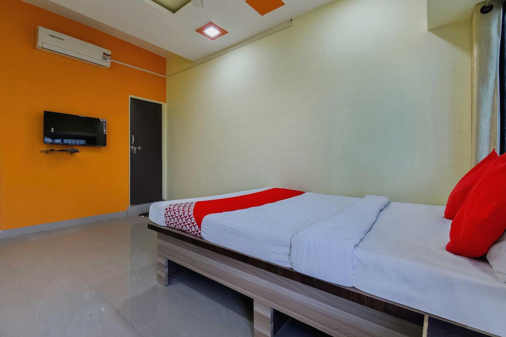 Hotel O Everest Inn Aurangabad  Bagian luar foto