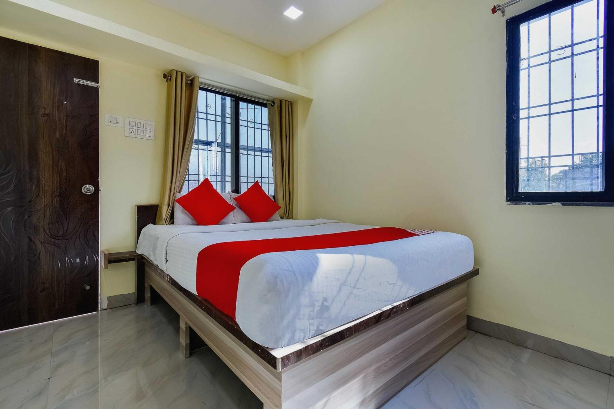 Hotel O Everest Inn Aurangabad  Bagian luar foto