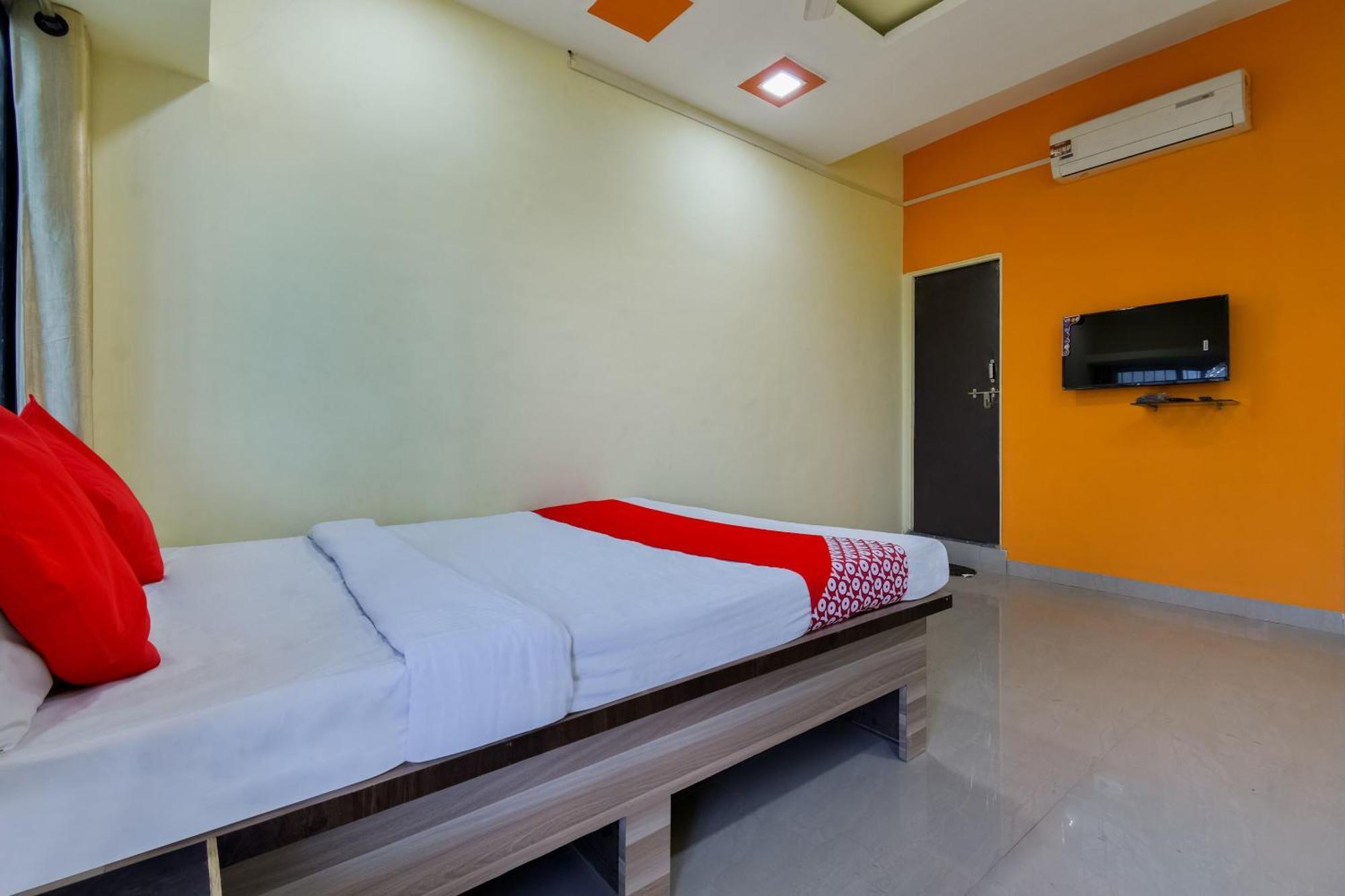 Hotel O Everest Inn Aurangabad  Bagian luar foto