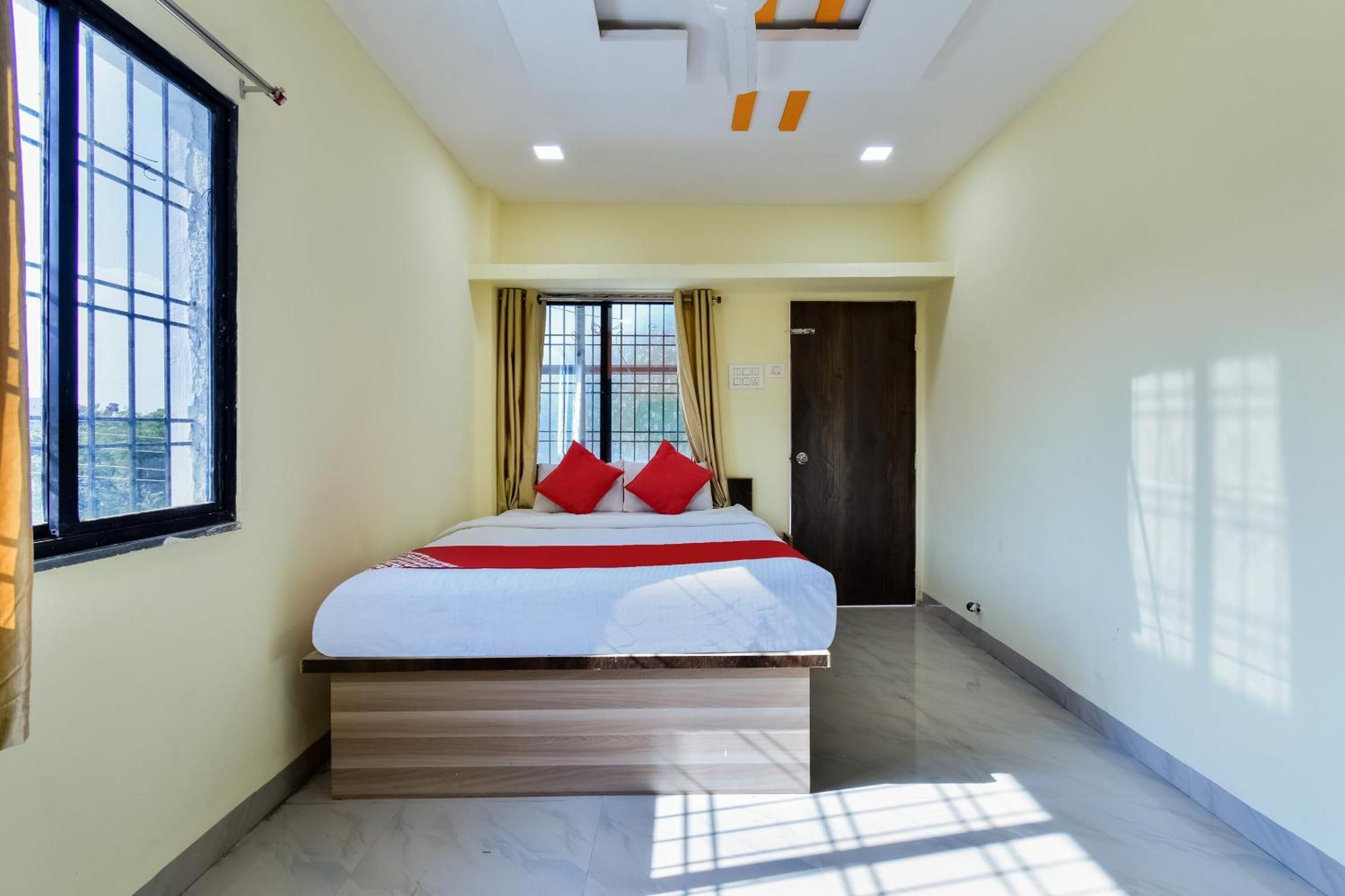 Hotel O Everest Inn Aurangabad  Bagian luar foto