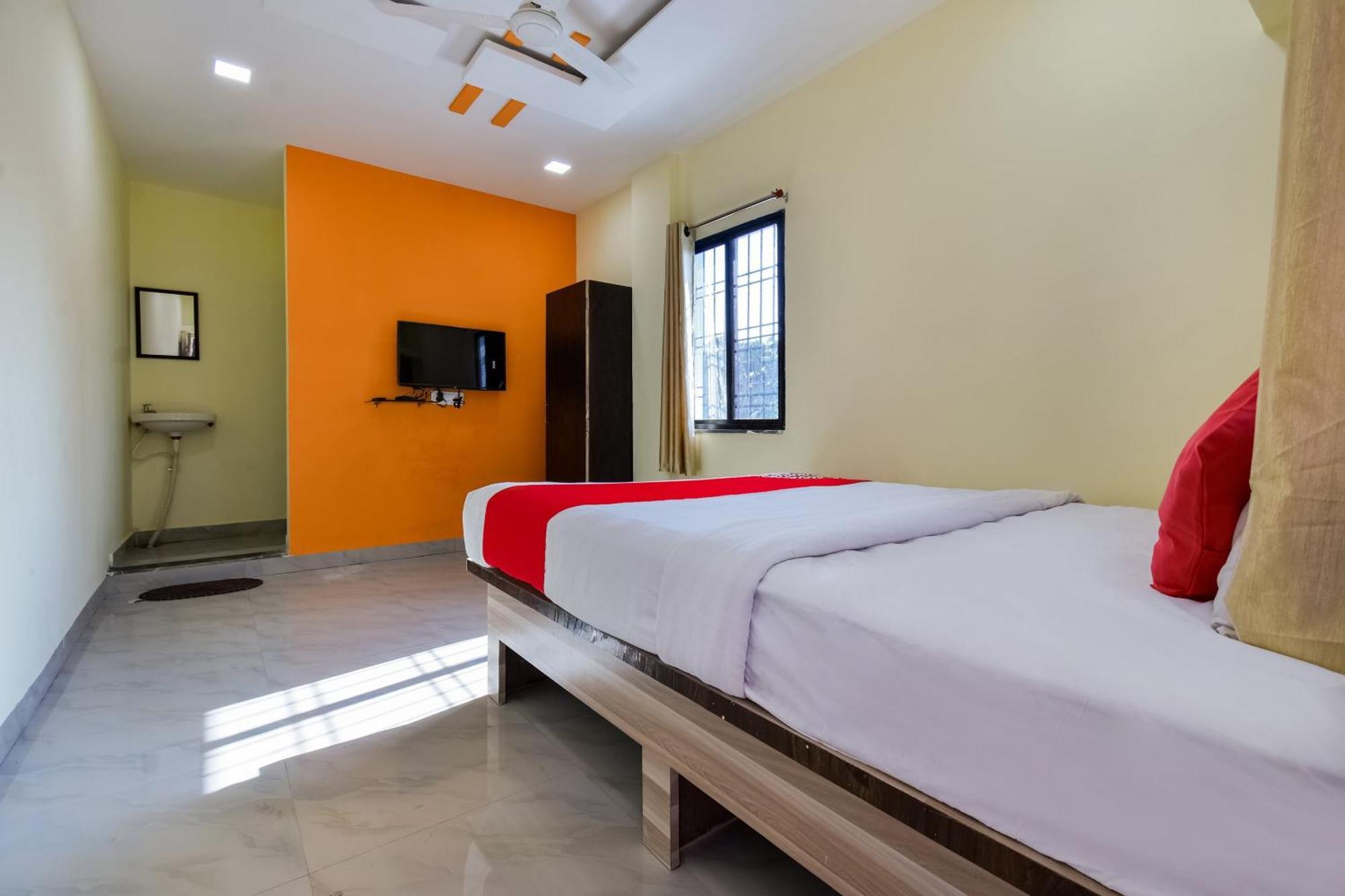 Hotel O Everest Inn Aurangabad  Bagian luar foto